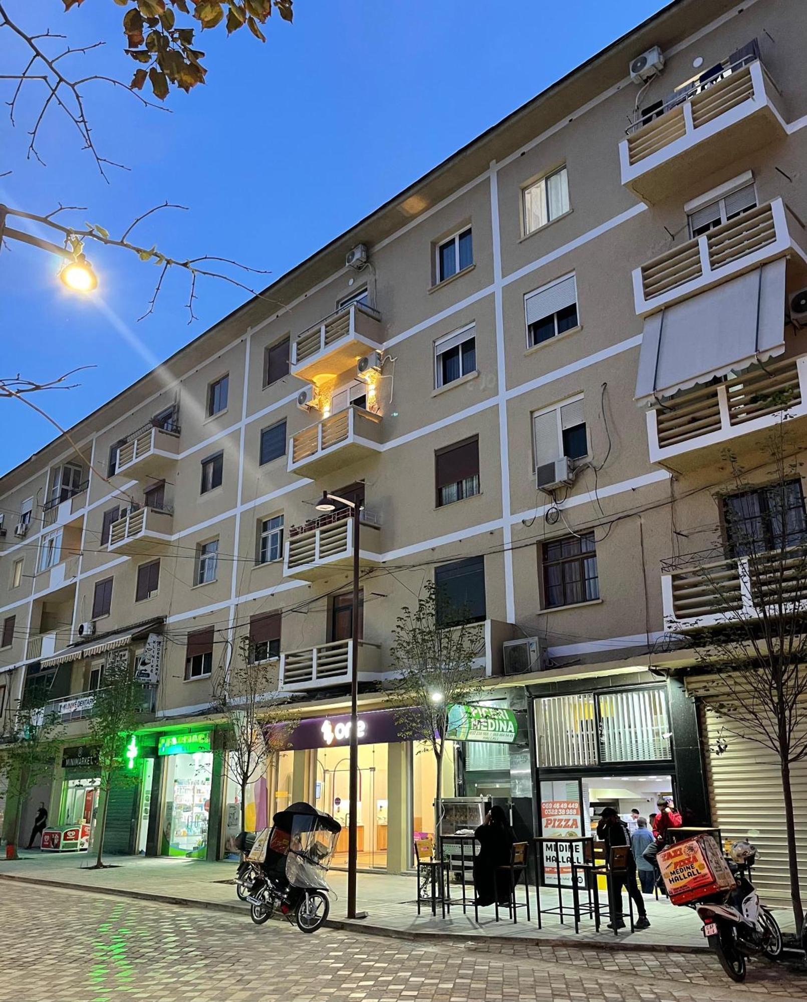 Beratinus Apartment In Berat Center Exteriör bild
